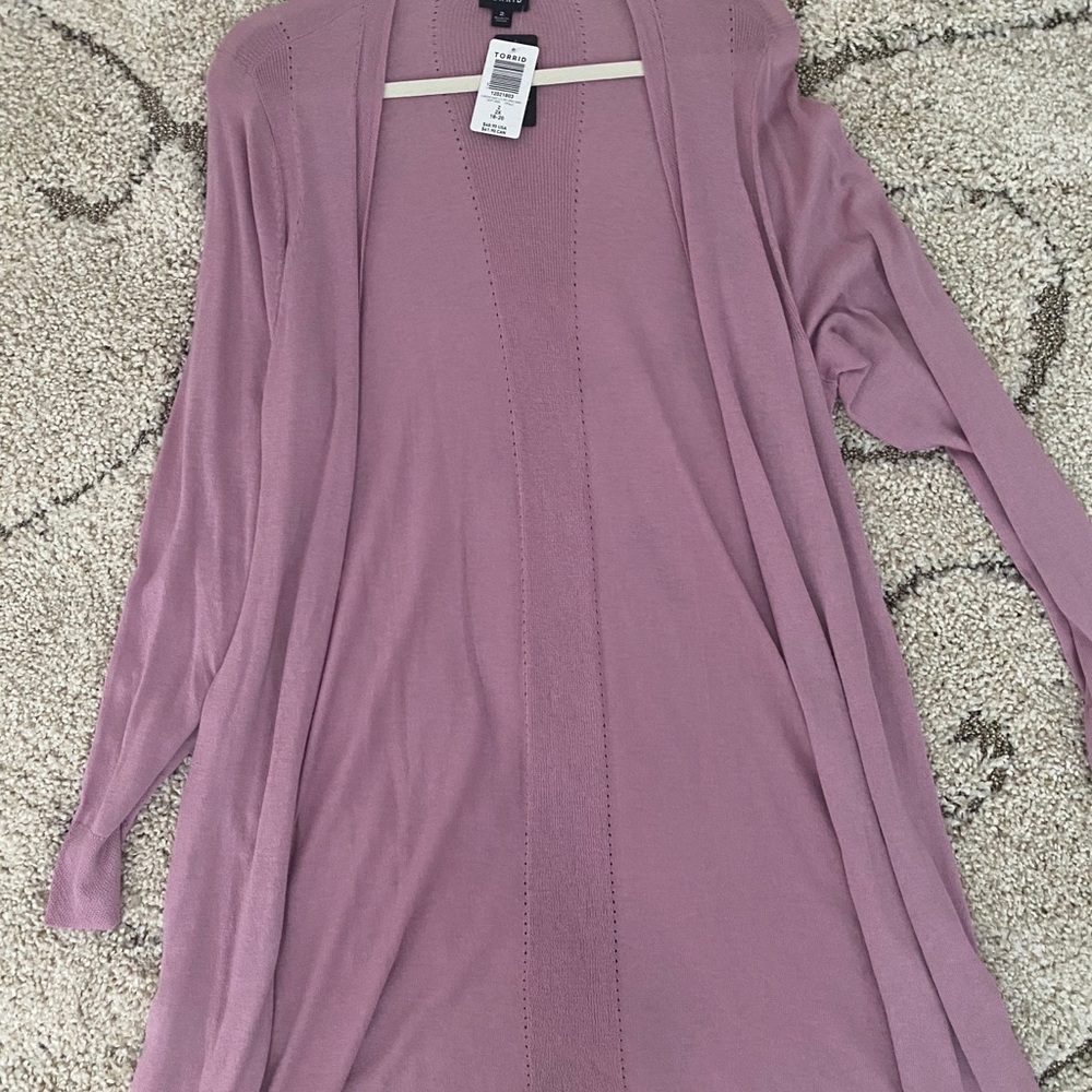 Torrid - Picture 2 of 4